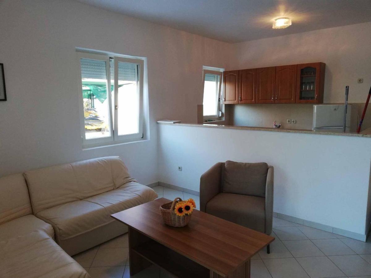 Wish Apartments Пореч Екстер'єр фото