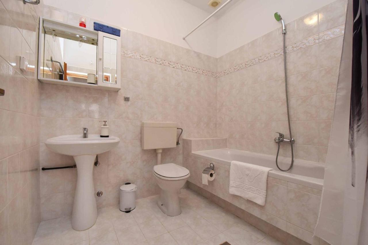 Wish Apartments Пореч Екстер'єр фото